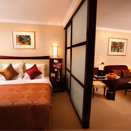 Jinjiang Fuyuan Hotel Tahszing Szoba fotó