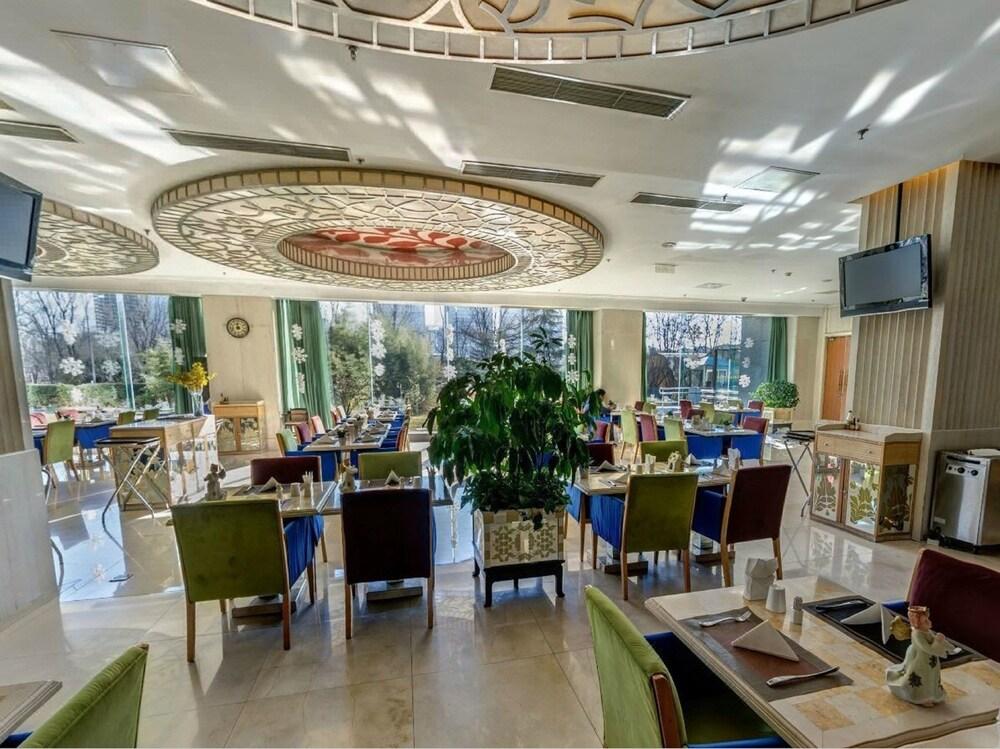 Jinjiang Fuyuan Hotel Tahszing Kültér fotó